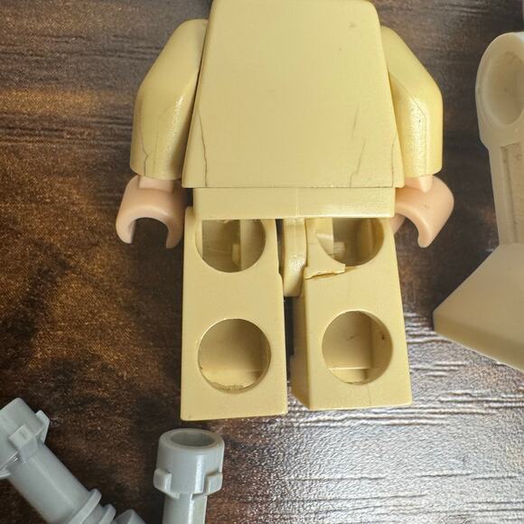 LEGO Star Wars Obi-Wan Kenobi Minifigure + R2-D2 Droid Lot w/ Lightsaber - Picture 4 of 5